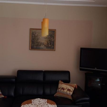 Ildi Apartman Gyenesdiás Εξωτερικό φωτογραφία