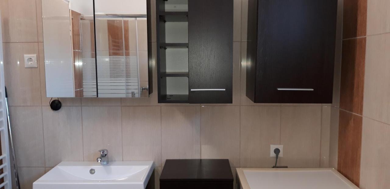 Ildi Apartman Gyenesdiás Εξωτερικό φωτογραφία